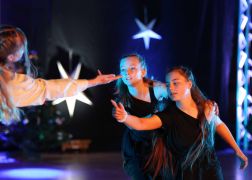 Showballett Formel I Weihnachtsrevue 2023 29